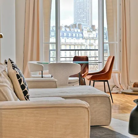 Neuilly-sur-seine, Cocon Familial