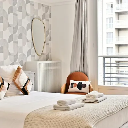 Neuilly-sur-seine, Cocon Familial