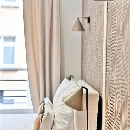 Neuilly-sur-seine, Cocon Familial