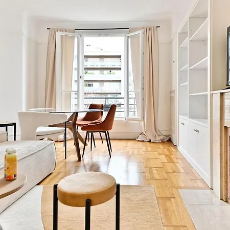 Lejlighed Neuilly-sur-seine, Cocon Familial Neuilly-sur-Seine
