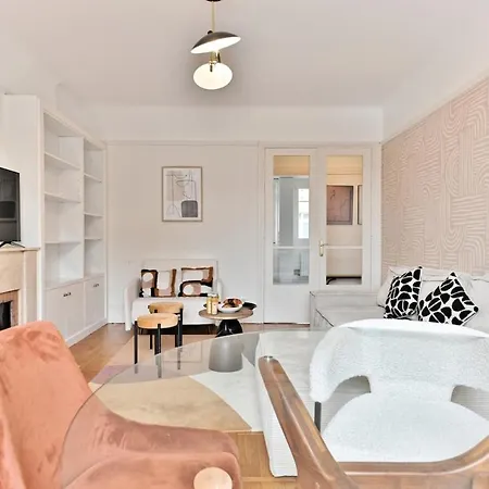 Neuilly-sur-seine, Cocon Familial *